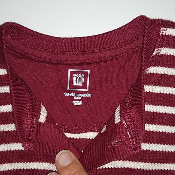 GAP long sleeve thermal 18-24 month - Picture 2 of 2